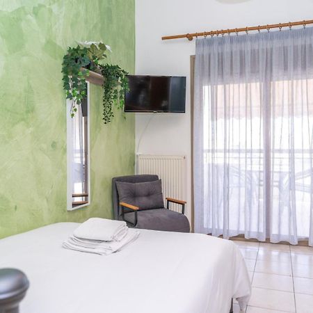 Kosmos Sercvice Apartment Beautiful Studio 2 With Additional Cost Parking 塞萨洛尼基 外观 照片