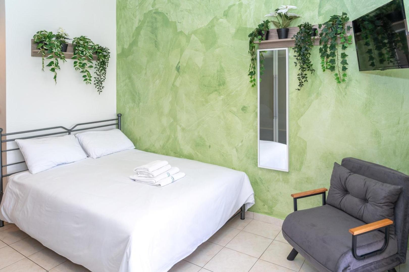 Kosmos Sercvice Apartment Beautiful Studio 2 With Additional Cost Parking 塞萨洛尼基 外观 照片