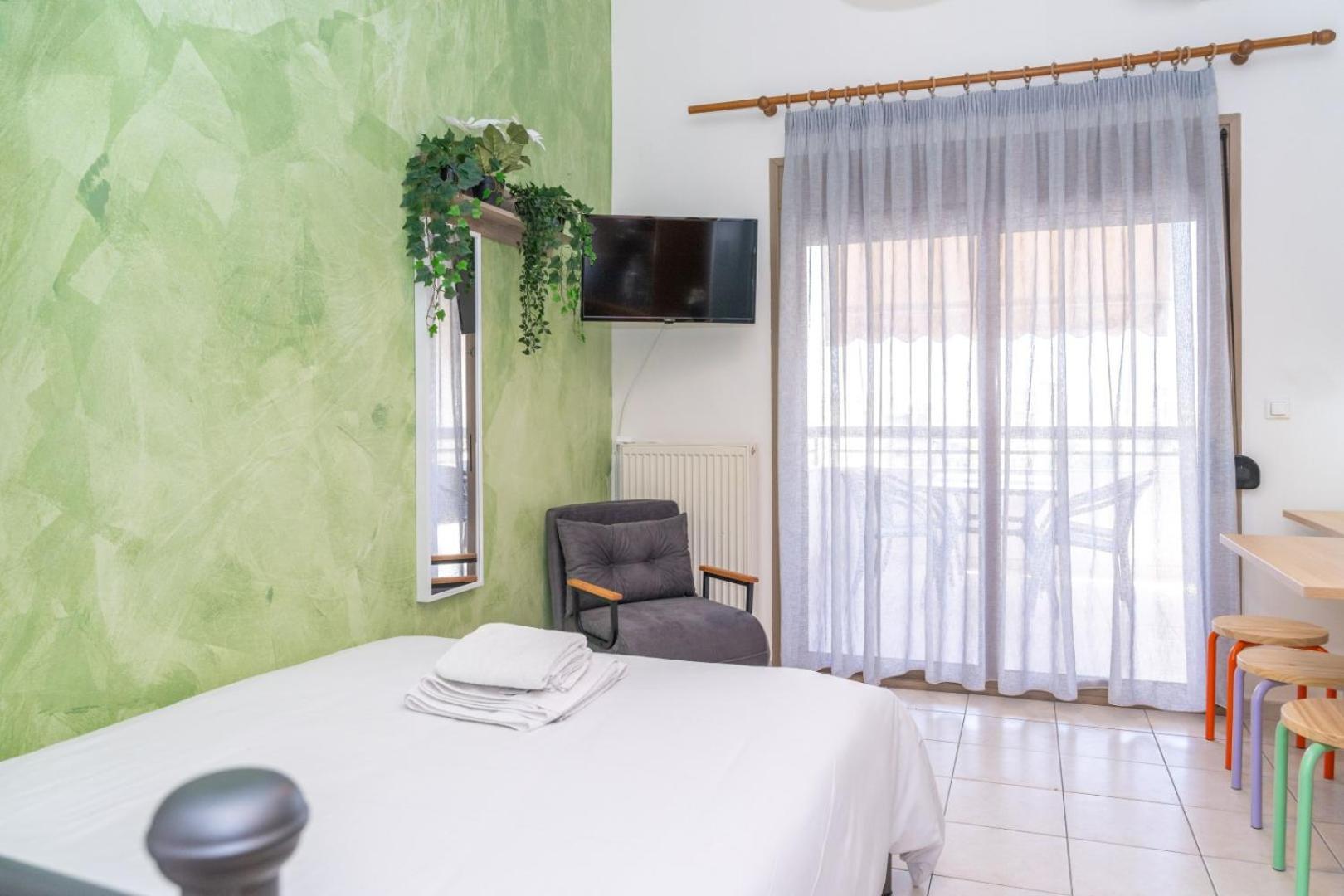 Kosmos Sercvice Apartment Beautiful Studio 2 With Additional Cost Parking 塞萨洛尼基 外观 照片