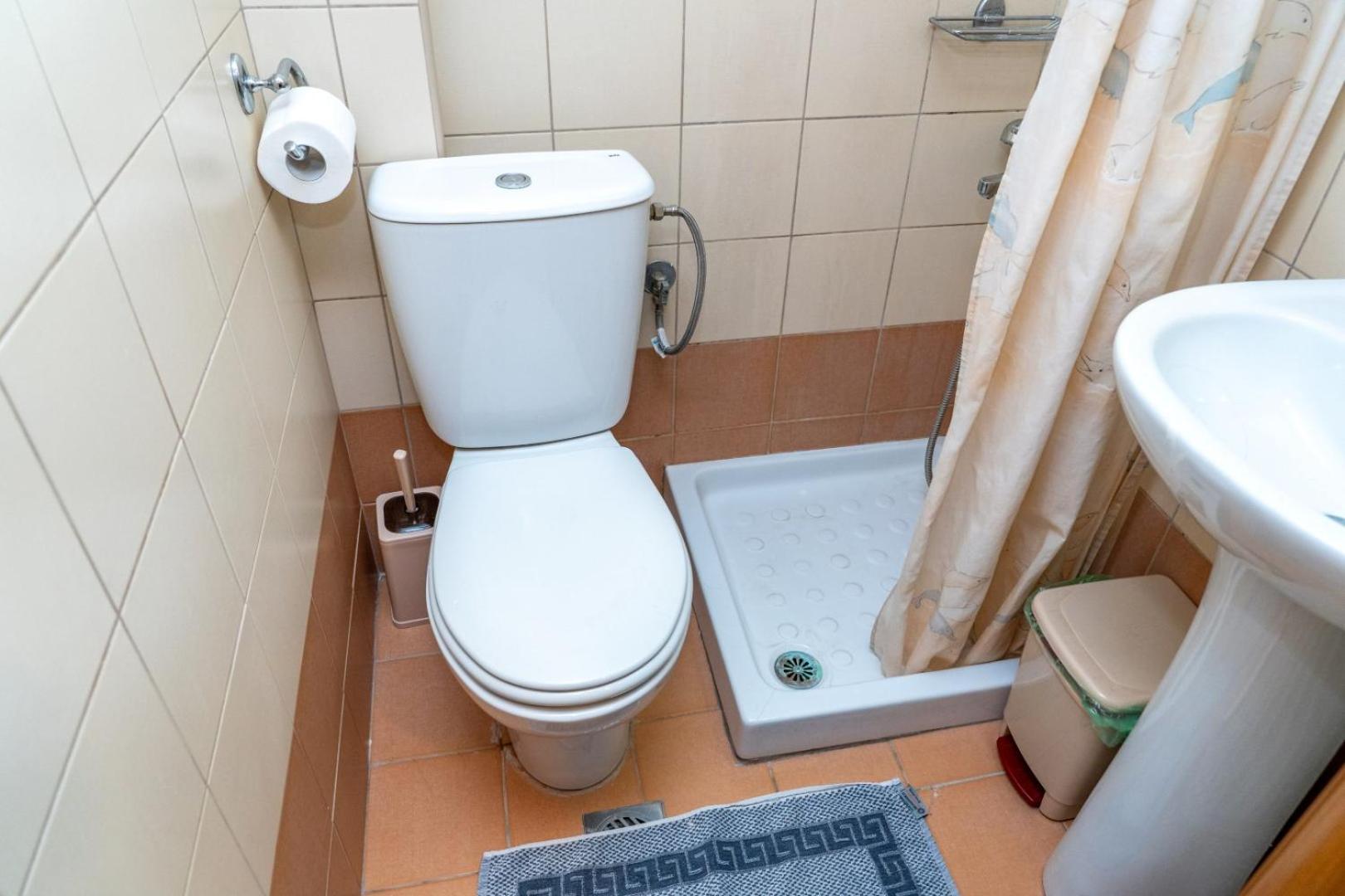 Kosmos Sercvice Apartment Beautiful Studio 2 With Additional Cost Parking 塞萨洛尼基 外观 照片
